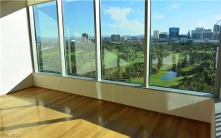 Photo #2: 2141823 Listing 