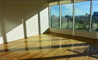 Photo #3: 2141823 Listing 