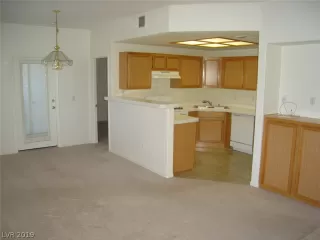 Photo #2: 2141894 Listing 
