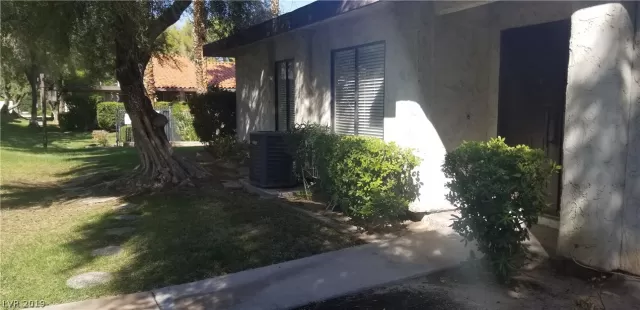 MLS: 2141913 Condo For Sale