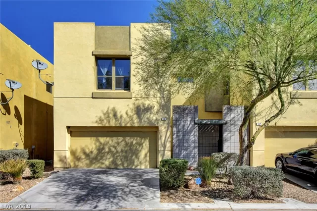 MLS: 2141972 Condo For Sale