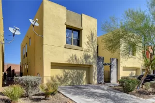 Photo #2: 2141972 Listing 