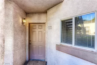 Photo #3: 2141981 Listing