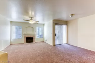 Photo #5: 2141981 Listing