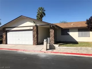 Photo #1: 2141996 Listing 