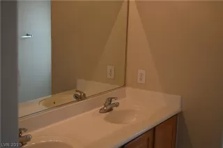 Photo #5: 2142044 Listing 