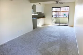 Photo #3: 2142092 Listing