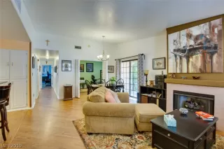Photo #3: 2142094 Listing