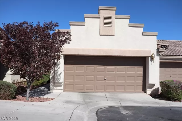 MLS: 2142167 Condo For Sale