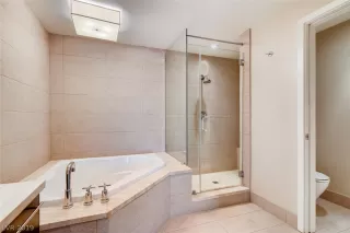 Photo #5: 2142207 Listing 