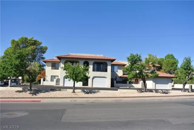 MLS: 2142261 Condo For Sale
