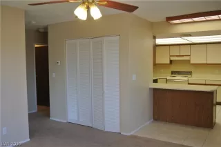 Photo #5: 2142261 Listing 