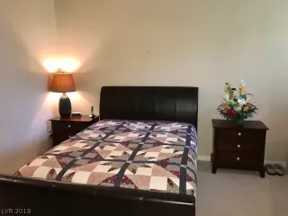 Photo #5: 2142337 Listing 