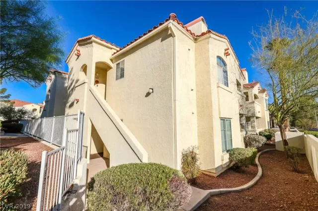 MLS: 2142447 Condo For Sale