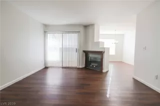 Photo #6: 2142447 Listing