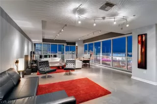 Photo #2: 2142494 Listing