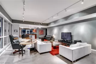 Photo #3: 2142494 Listing