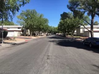 Photo #6: 2142525 Listing 