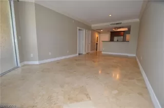 Photo #1: 2142579 Listing 