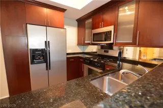 Photo #4: 2142579 Listing 