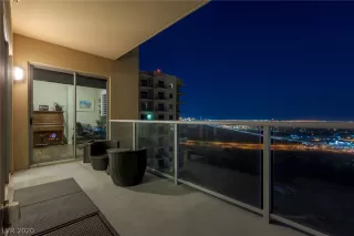 Photo #5: 2142583 Listing