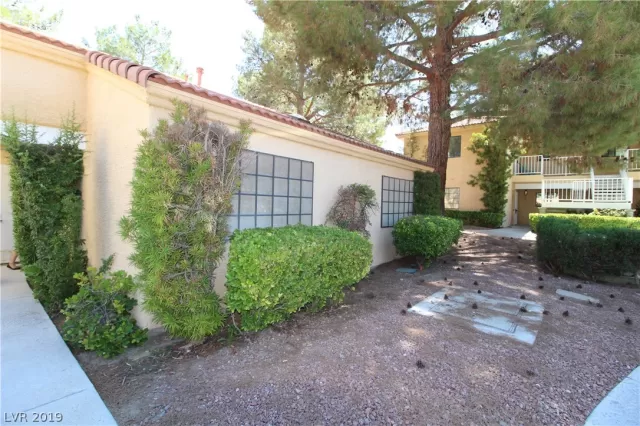 MLS: 2142694 Condo For Sale