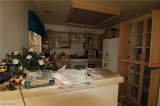 Photo #4: 2142694 Listing