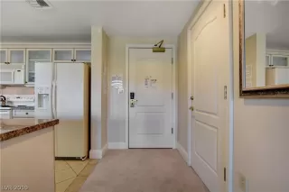 Photo #3: 2142710 Listing 