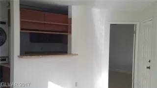 Photo #3: 2142735 Listing