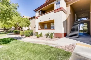 Photo #3: 2142844 Listing