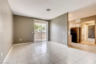 Photo #6: 2142844 Listing