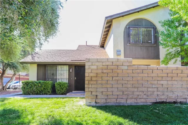 MLS: 2142855 Condo For Sale