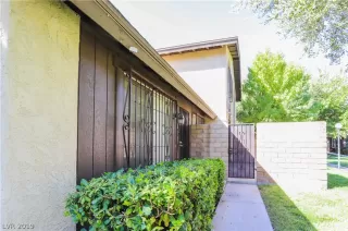 Photo #3: 2142855 Listing 