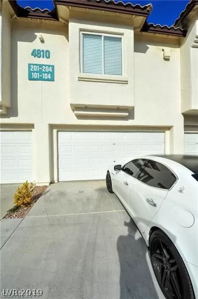 MLS: 2142859 Condo For Sale