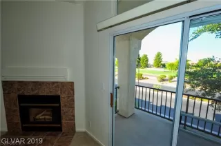 Photo #4: 2142859 Listing 