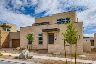 Photo #2: 2142865 Listing 
