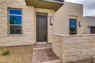 Photo #3: 2142865 Listing 