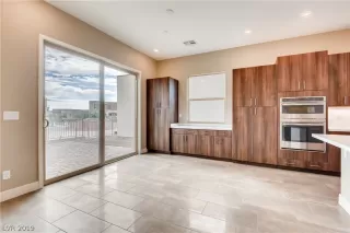 Photo #6: 2142865 Listing 
