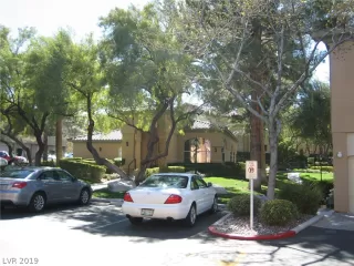 Photo #2: 2142895 Listing 