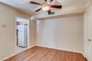 Photo #3: 2142903 Listing