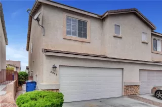 Photo #1: 2142995 Listing