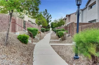 Photo #2: 2142995 Listing