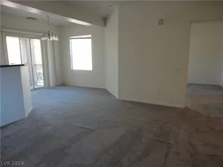 Photo #4: 2143056 Listing 