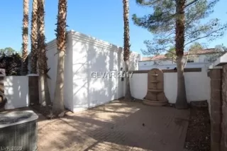 Photo #2: 2143084 Listing 