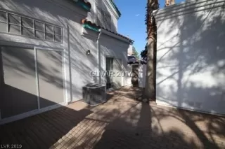 Photo #3: 2143084 Listing 