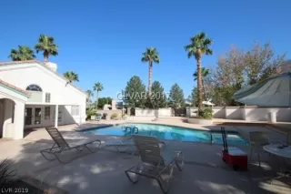 Photo #5: 2143084 Listing 