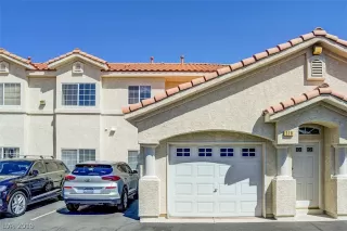 Photo #1: 2143095 Listing