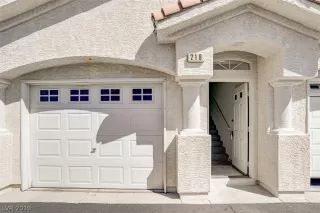 Photo #3: 2143095 Listing