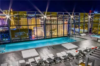 Photo #5: 2143161 Listing 