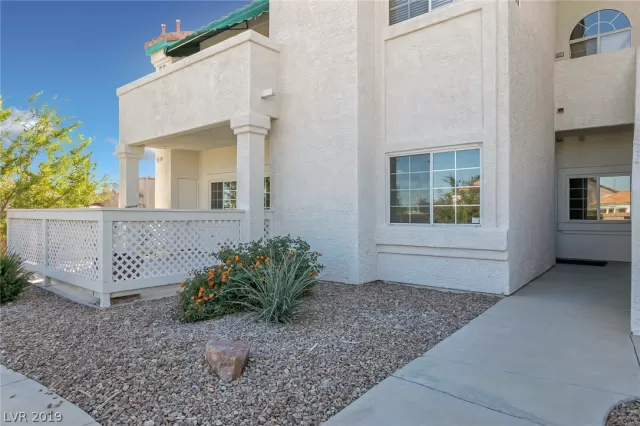 MLS: 2143172 Condo For Sale